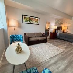 Hollywood Boutique Residences with Free Parking