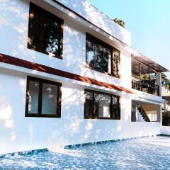 jüSTa Lake View Residences, Nainital