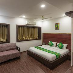 Treebo Shembekars Inn