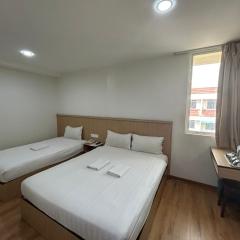 Mint Hotel