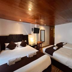 SAYACMARCA CLASSIC Inn