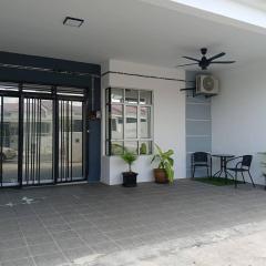 Adia's homestay jengka