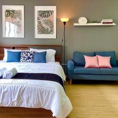 Impact Arena Condo 10fl by GoodRoom24