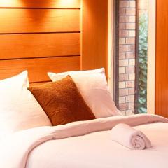 Premium Spa Chalet - Sauna & Jacuzzi - 20min Paris