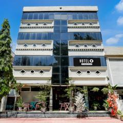 Super Hotel O MP Nagar Near Rachna Tower