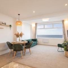 Apartment 2, King's Court