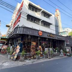JC House Hotel