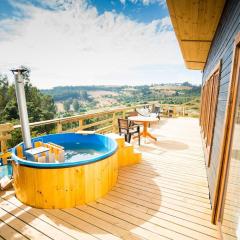 Cabañita con tinaja y piscina privada