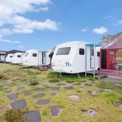 Pohang Uni's Sea Caravan Guryongpo Branch