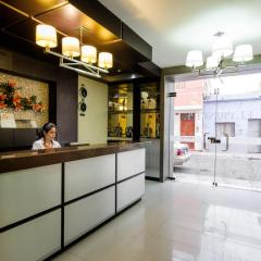 厄尔普林西酒店