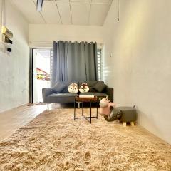 Cozy10perwira#6pax#Netflix#neariconcity&iconicpoint