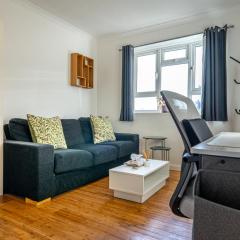 Stylish & Close Connected 1-Bed