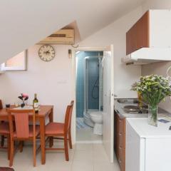 Lana Old Town Center Apartment