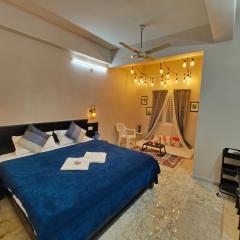 Hidden Gem - Fully Furnished 1 BHK, Fast Wi-Fi, Indoor Canopy, Full Kitchen