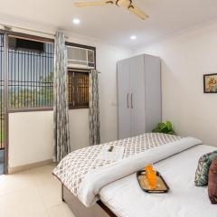 Homlee-Vintage 2BHK Apt with Fort/Park View