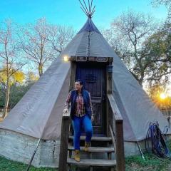 Waterfront Teepee 0 - Bird Sings