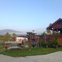 ม่วนใจ๋ปันสุข โฮมสเตย์แอนคาเฟ่ Muanjai punsuk homestay and cafe
