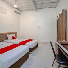 RedDoorz at Andongkoe 64 Salatiga