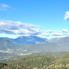 Villa traditionnelle avec vue imprenable sur les montagnes