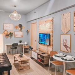 Luxury 2br in Makati with Billiard & Netflix