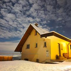 Zidanica-Vineyard Cottage Jakše