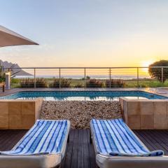 "Villa Montemar' Luxury Villa for 6 on the Beach with Pool