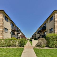 Chicago Condo Luxurious Condo in Top Rated Neighborhood
