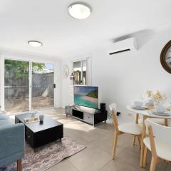 Aircabin - Colyton - Modern - 2-Bed Granny Flat