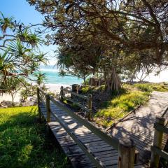 Breakwater Views Apartment 2 Cabarita Beach