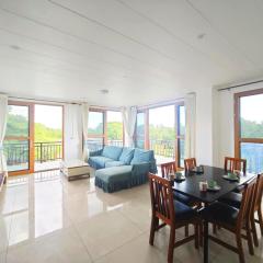Aiva Apartment
