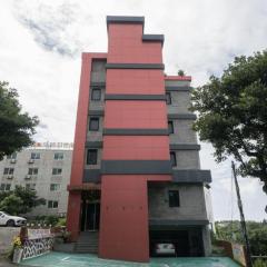 Hotel Haru