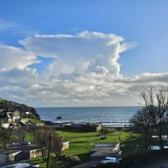 Pet Friendly Sea view Villa Millendreath Looe