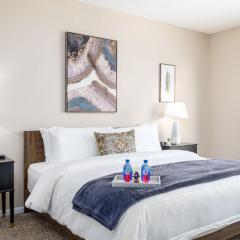 The New Albany Perch Top Floor Pet-friendly!