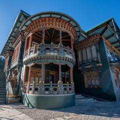 Taktsangri-La