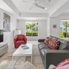 The Villa on Shire - Comfort near Coorparoo Square