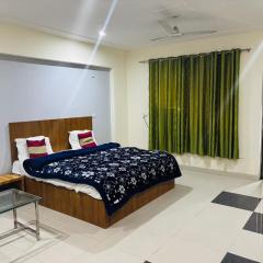 Hotel Golden Inn