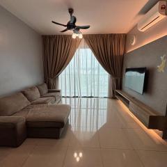 Cozy Condo - Walking distance to National Stadium Bukit Jalil