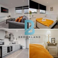 Two Bedroom Flat by Brookland Stays Serviced Accommodation Short Lets Leeds with Free WiFi