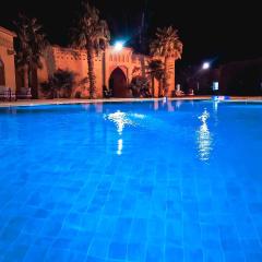 Palm's Hotel Club
