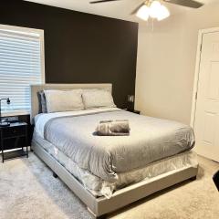 Queen Suite - Attached Bath - Home Theater - Home Tub
