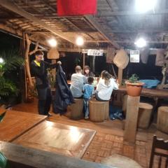Garden View Lodge & Jungle Tour
