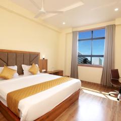 Hotel BKC Minerva, Near US Consulate