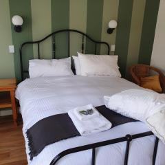 The Robinhood Inn - Drouin