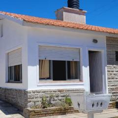 Casa tipo Chalet a 50m de la Playa en SantaTeresita