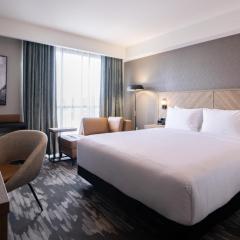 Sandman Signature Winnipeg Airport Hotel & Suites