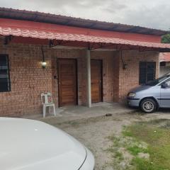 Roomstay Nurfadz Sg Buloh