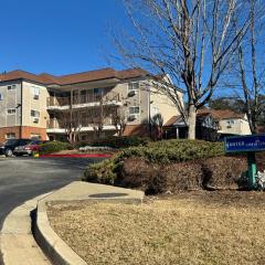 Live In Lodge Lithia Springs