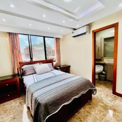 Suite de Lujo con Piscina en la Zona Más Exclusiva de Machala