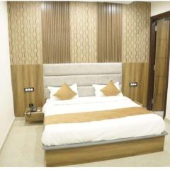 Hotel Platinum