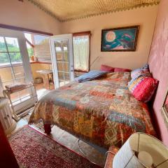 Artsy Cabin on Organic Farm
